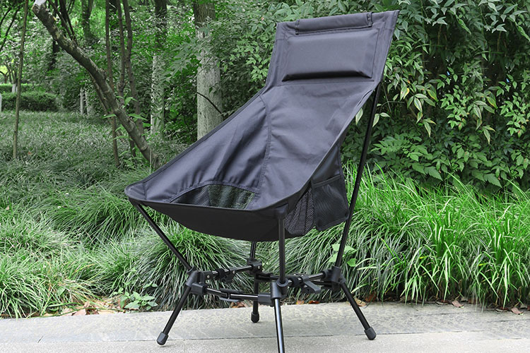 What are the classifications of camping chairs?